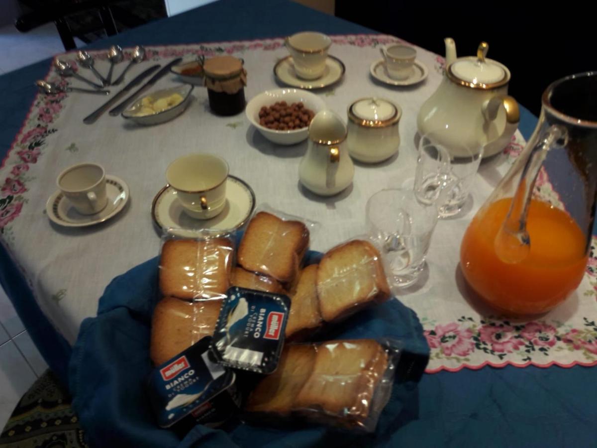 Bed And Breakfast Silvana Taranto Exterior foto